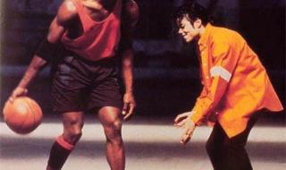 迈克尔杰克逊和迈克尔乔丹谁的影响力大 迈克尔杰克逊与乔丹