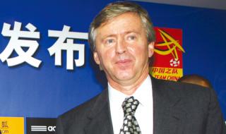 中国现任乒乓球总教练是谁 国足主教练现在是谁